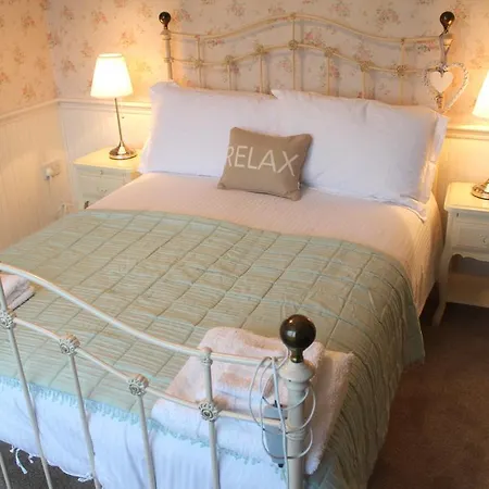 Loughnagore House 4*